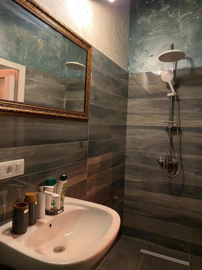 Hotel In Time Prizren Kültér fotó