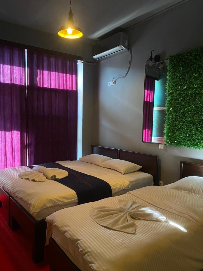 Hotel In Time Prizren Szoba fotó